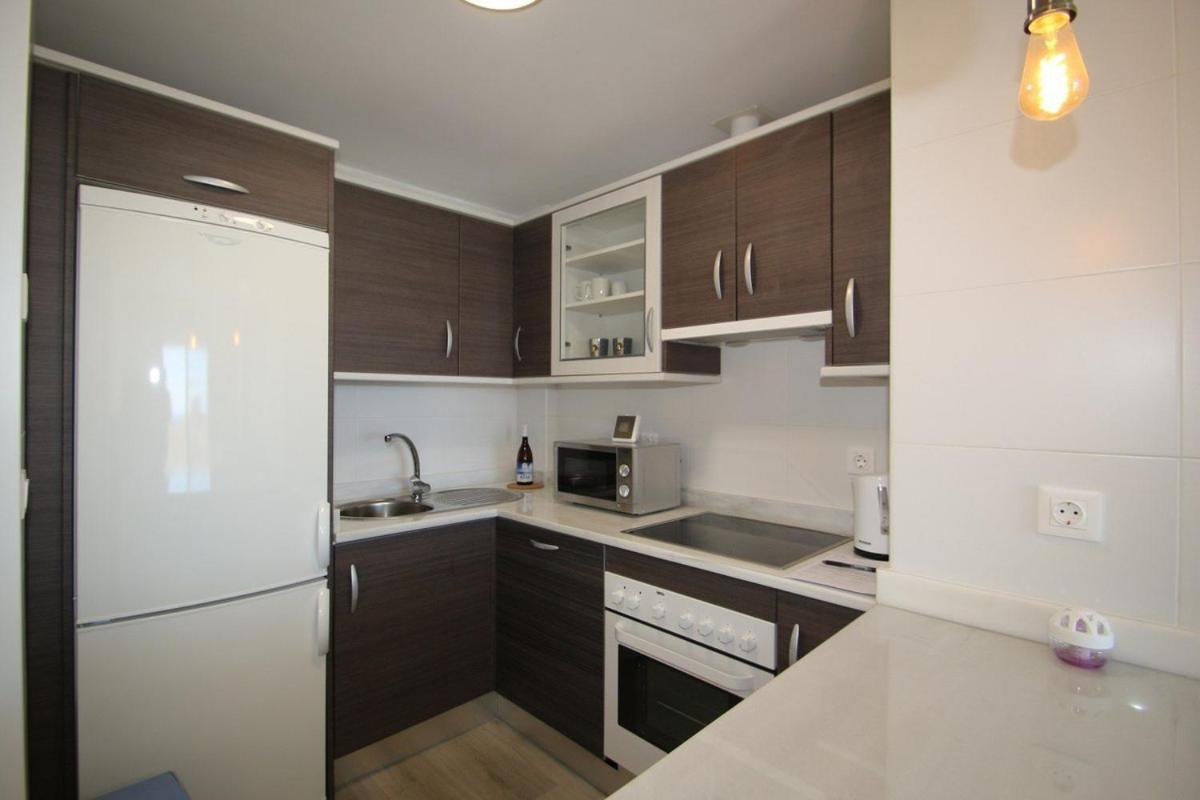 Small Oasis Nelson Mandela Apartment With Sea View, Two Bedrooms, Parking, Terrace And Pool Manilva Ngoại thất bức ảnh